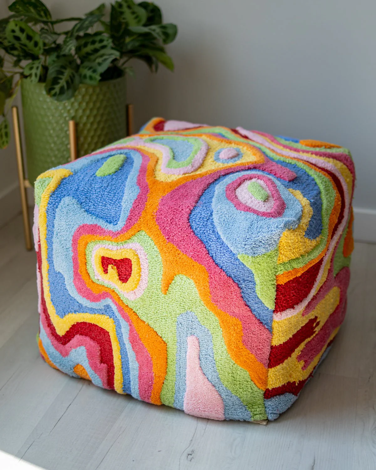 Bellows Bundle: Square Pillow, Lumbar Pillow, Rug, Pouf - Image 6