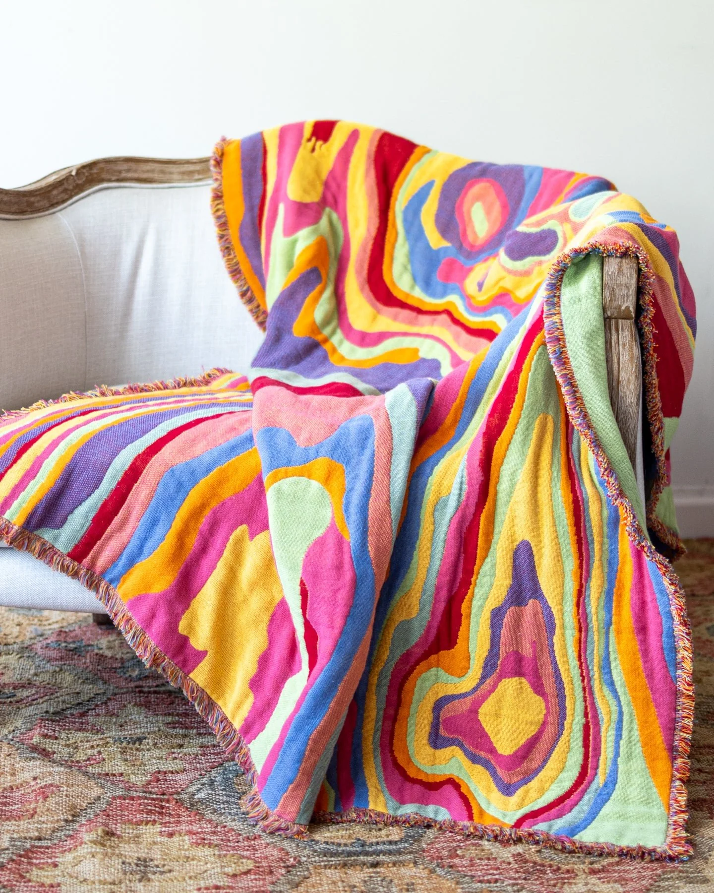 Bellows Abstract Organic Cotton Tapestry Throw Blanket - Image 4