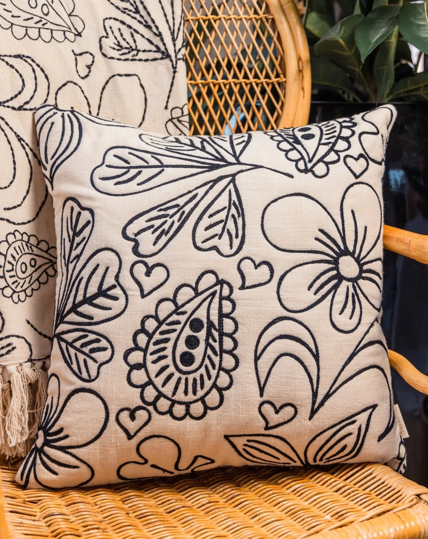 Cordelia Hand Embroidered Organic Cotton Throw Pillow - Image 3