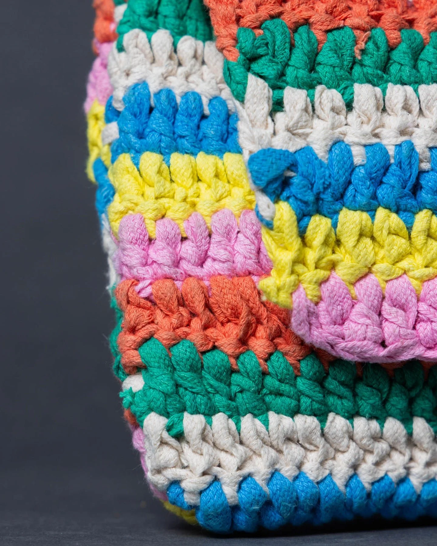 Jenny Abstract Crochet Shoulder Bag - Image 4